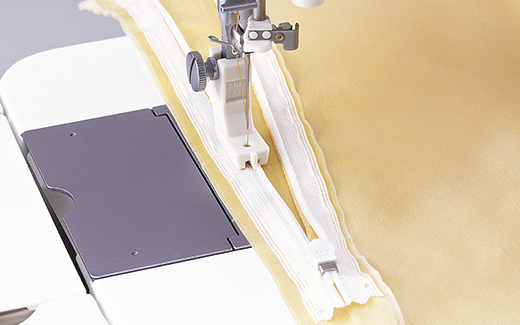 コンシール?ファスナー押え（プラスチック）